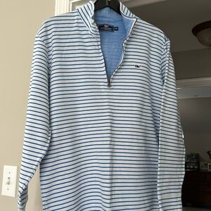 Men’s adult medium vineyard vines, quarter zip sweater